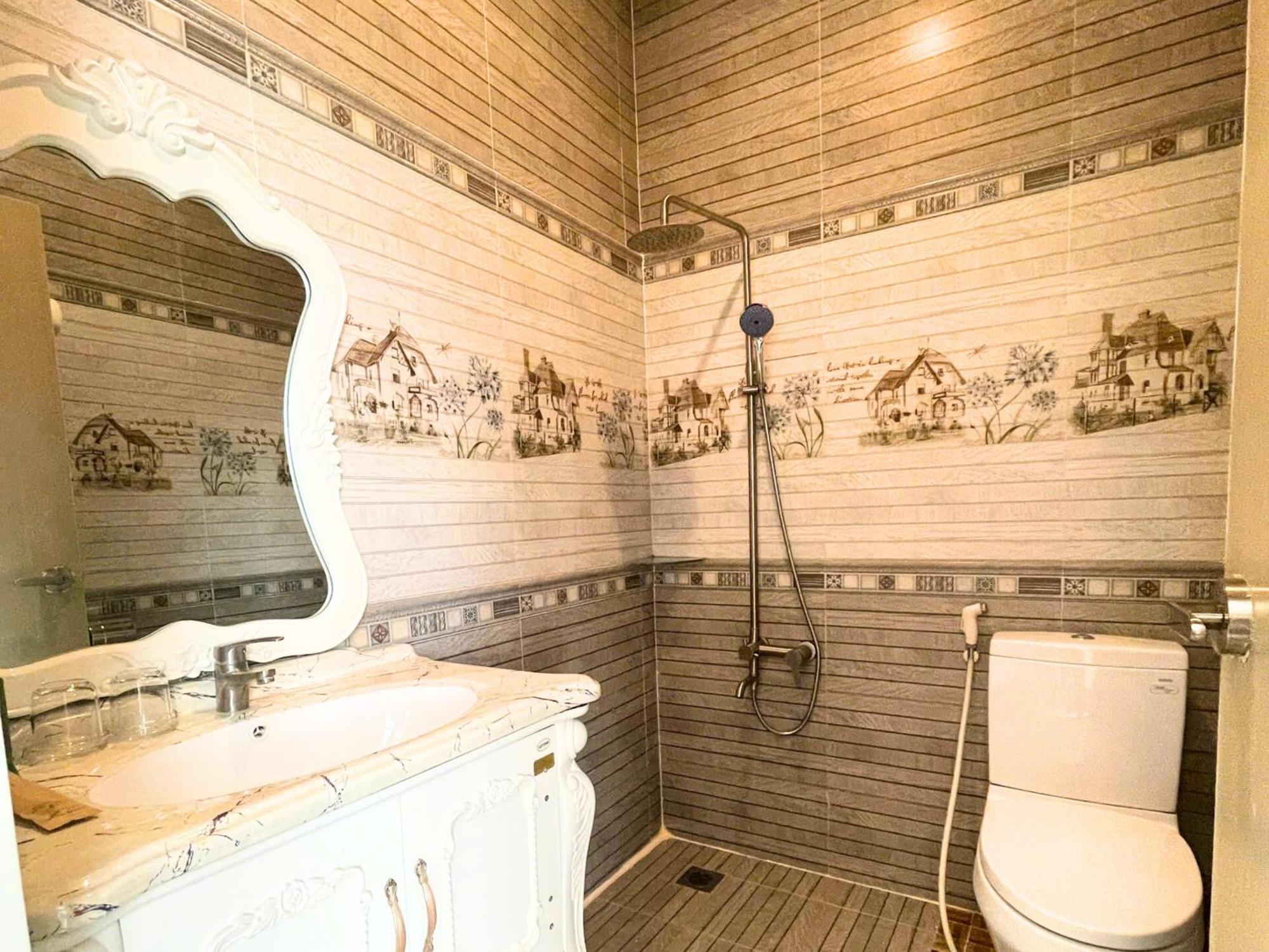 Bighotel Can Tho Esterno foto
