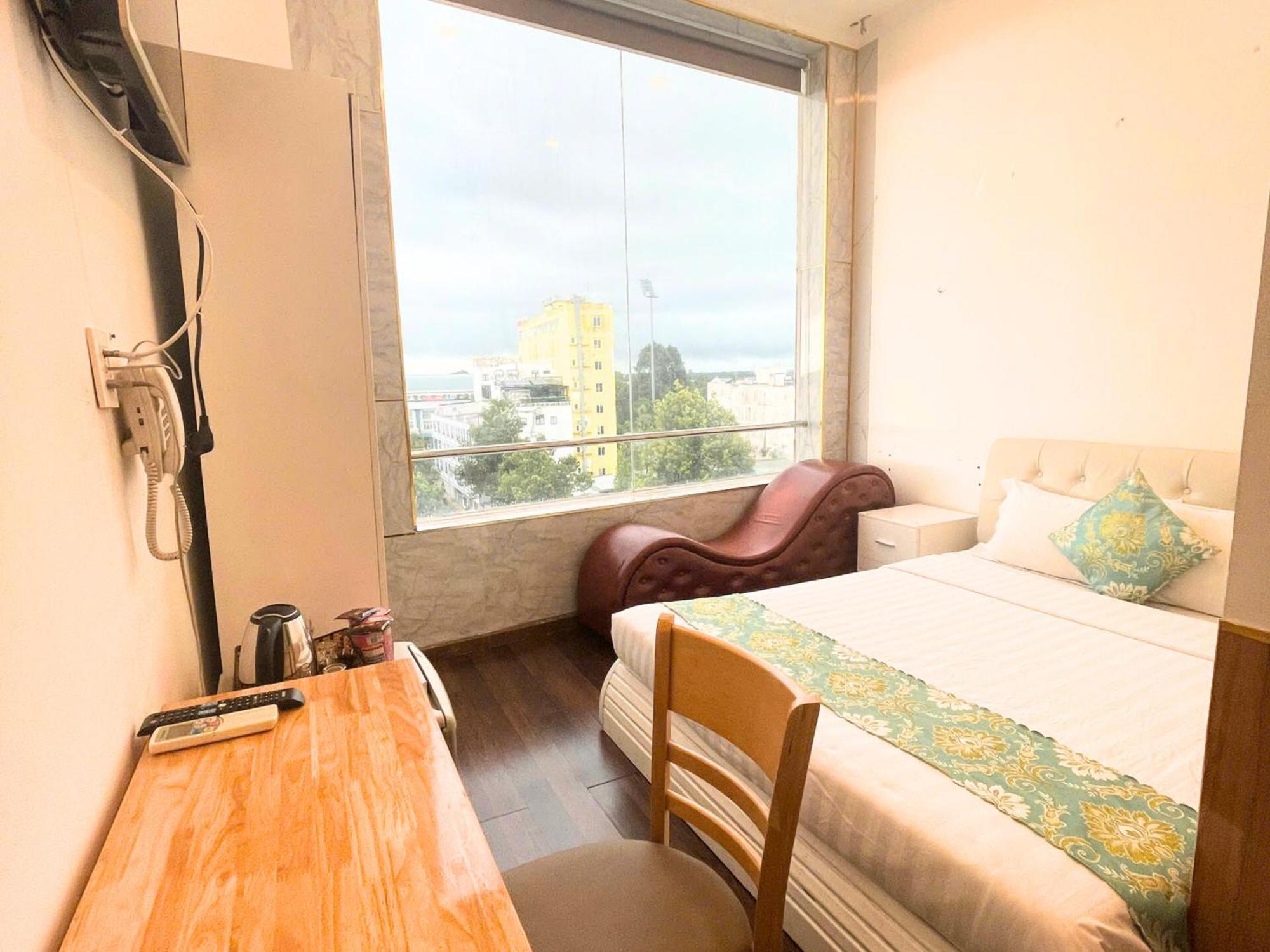 Bighotel Can Tho Esterno foto