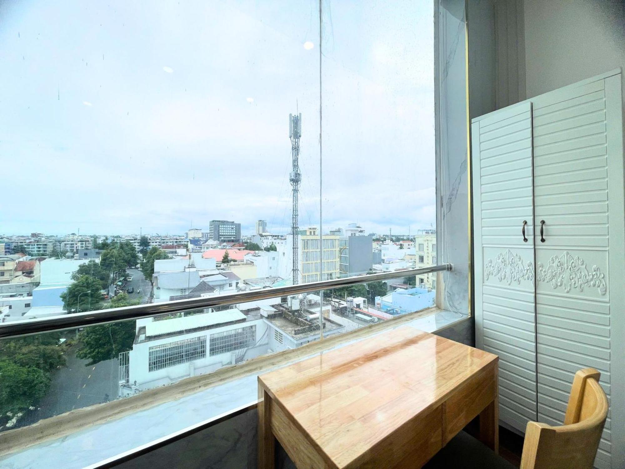 Bighotel Can Tho Esterno foto