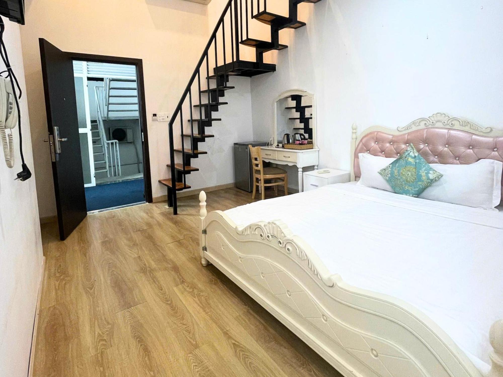 Bighotel Can Tho Esterno foto